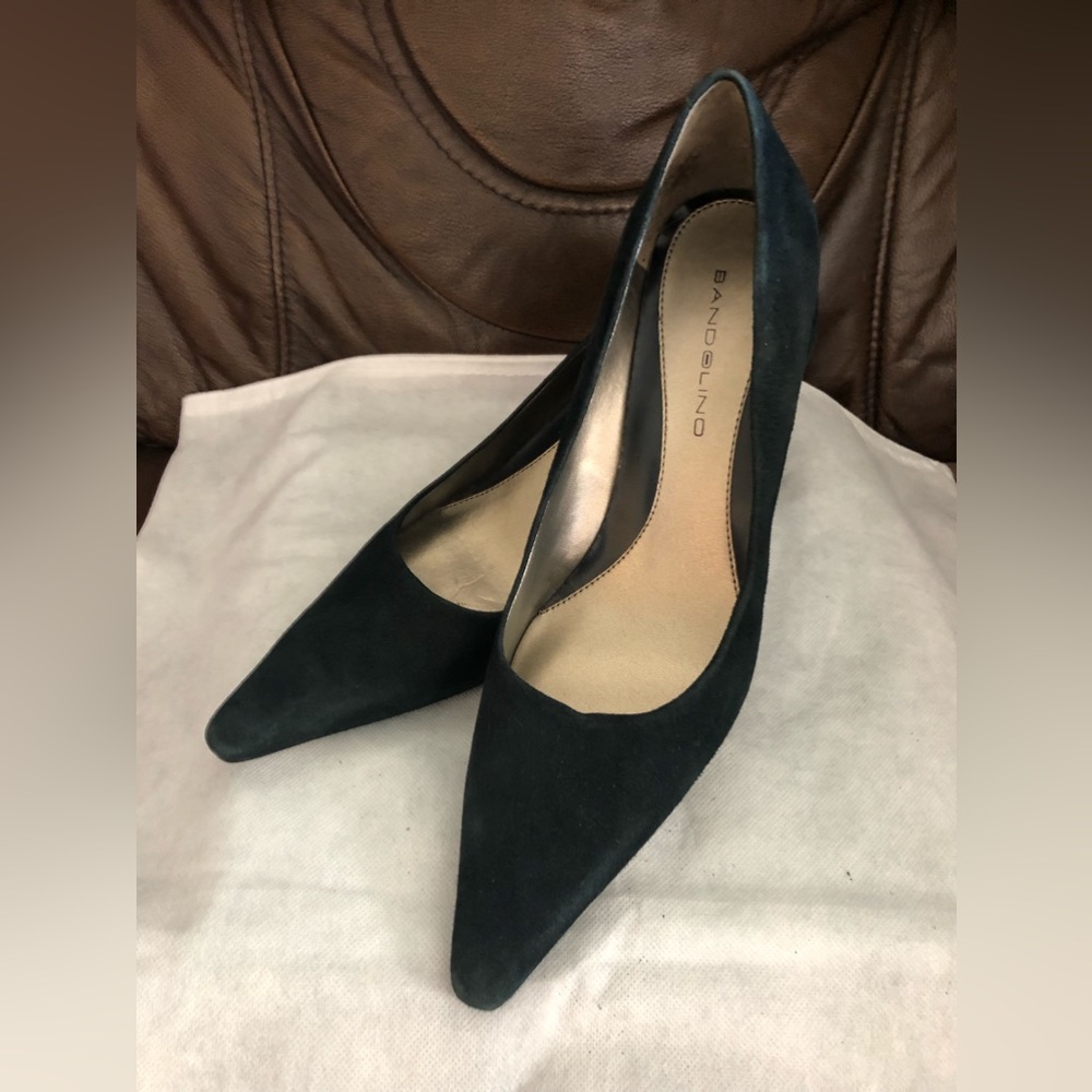 NEW Bandolino made in Italy women’s dark blue suede stiletto, size  8M